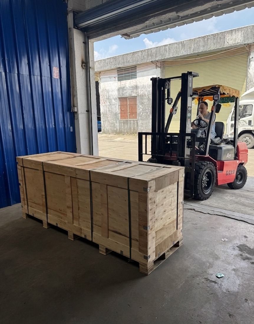 Caja de madera lista para cargar